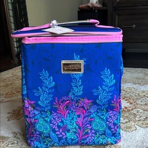 Lilly Pulitzer Blue and Pink Floral wine Carrier